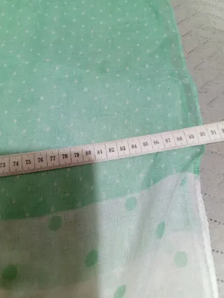 Lote 3 pañuelos o fulares con diseños tonos verdes