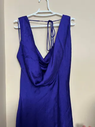 Vestido lencero midi con fornituras zara talla M