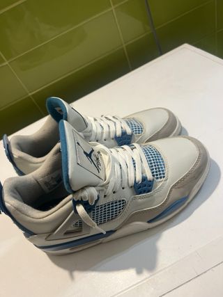 Jordan 4 Taglia 43