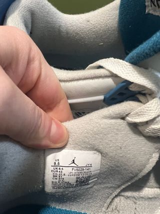 Jordan 4 Taglia 43