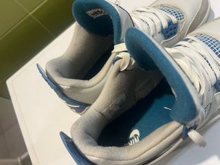 Jordan 4 Taglia 43