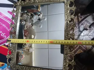 Espejo de pared dorado vintage