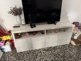 Mueble TV Blanco y Negro