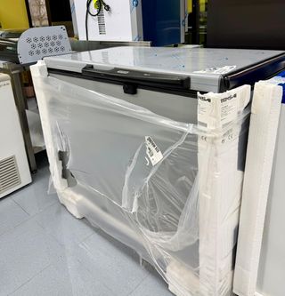 ARCÓN CONGELADOR INDUSTRIAL 300L