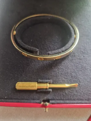 Pulsera Cartier Love Oro con Destornillador