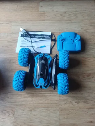 Coche radiocontrol acrobático stunt