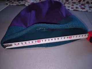 Berretto pile viola e verde acqua