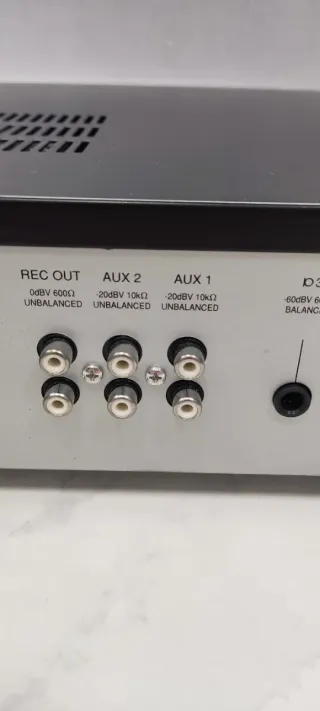 Amplificador TOA A-2240 Negro