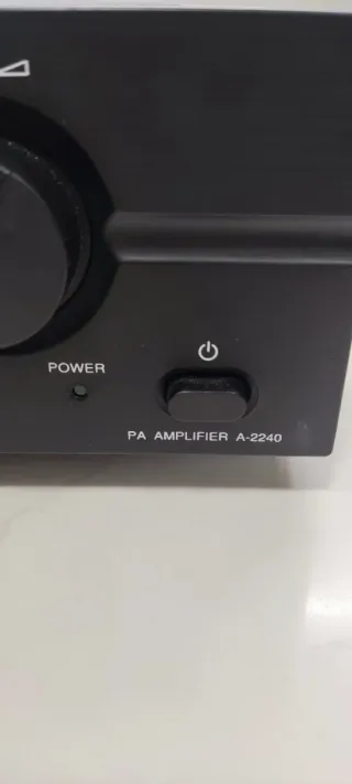Amplificador TOA A-2240 Negro