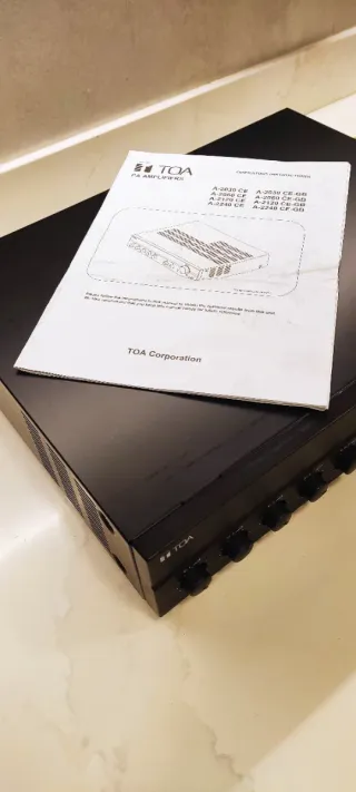 Amplificador TOA A-2240 Negro