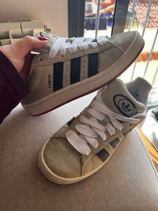 Zapatillas Adidas Campus Beige y Negras