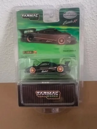 Tarmac Works Pagani Zonda R