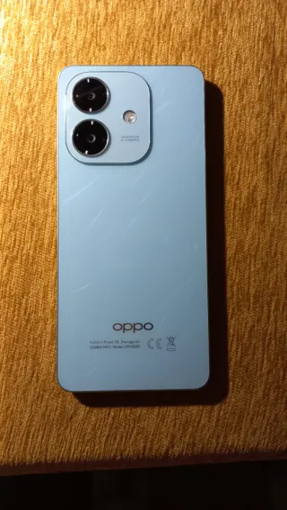 Móvil Oppo A60