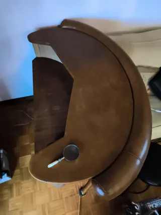 Mueble Mini Bar Cuero y Madera