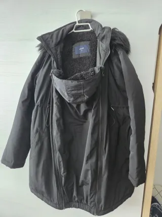 Abrigo de porteo Negro