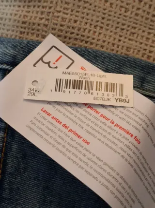 Vaqueros Amazon Essentials Hombre Azul