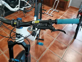 Impresionante Santa Cruz Tallboy V4 talla M