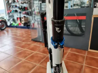 Impresionante Santa Cruz Tallboy V4 talla M