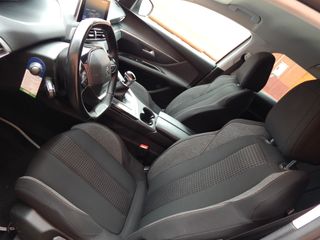 Peugeot 3008 1.5 HDI 130 ACTIVE
