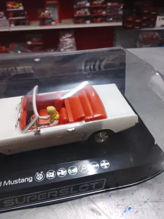 Scalextric Superslot Ford Mustang 007 goldfinger