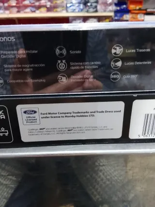 Scalextric Superslot Ford Mustang 007 goldfinger