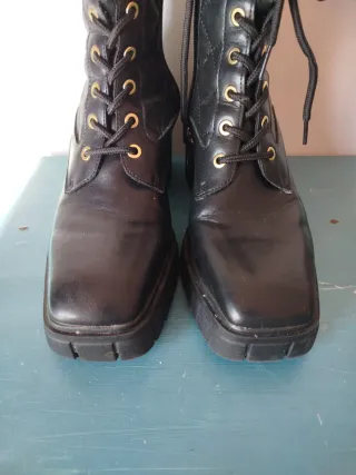 Botas negras 40 Corina