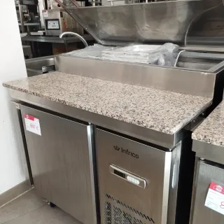 Bajomostrador 1 puerta encimera mármol, ensaladera