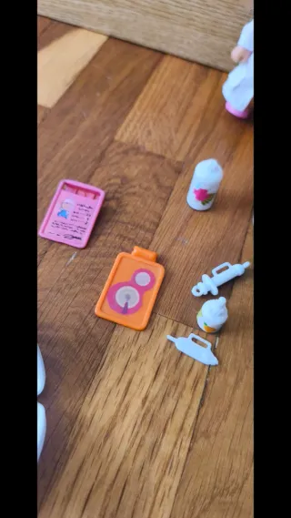 Muñeca Pediatra/Enfermera con Accesorios