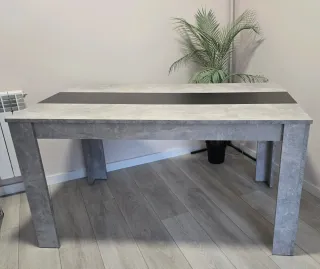 Mesa comedor Conforama + 4 sillas Ikea