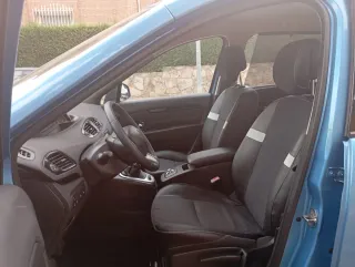 Renault Grand Scenic 2012