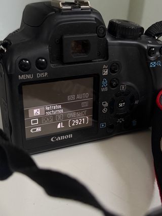 Cámara Canon EOS 1000D Negra