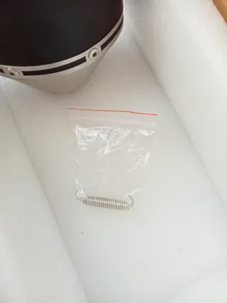 Petaca Escape Turbo Kit 4t nuevo con soporte.