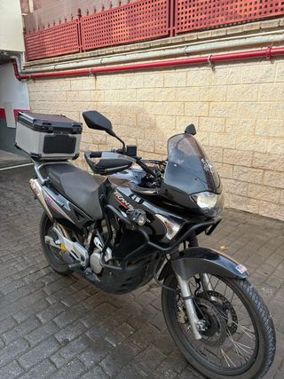 Honda Transalp 650 XL Negra