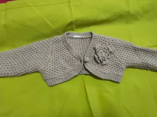 Coprispalle lana bambina dai 6-9 mesi circa