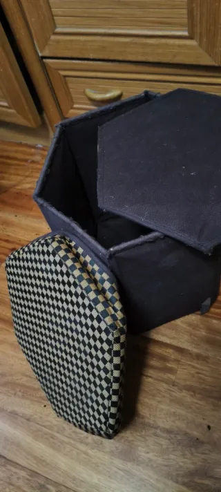 Taburete baúl hexagonal tela