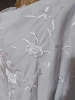 Mantón Flamenco Blanco Bordado