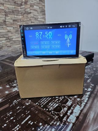 RADIO PARA COCHE PANTALLA TÁCTIL 7" NUEV