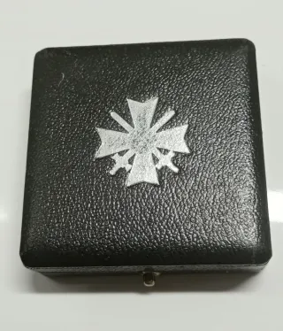Militaria III Reich Wehrmacht KVK 1° class
