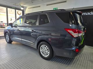 SSANGYONG Rodius eXdi Premium Auto