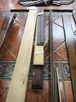 Restos Dinteles y Jambas Madera Maciza