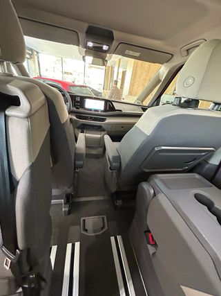 Volkswagen Multivan 2025