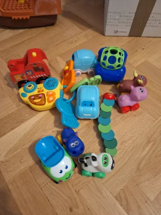 Lote juguetes 6-12 meses