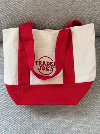 Mini Bolsa Lona Trader Joe's Roja y Blanca.