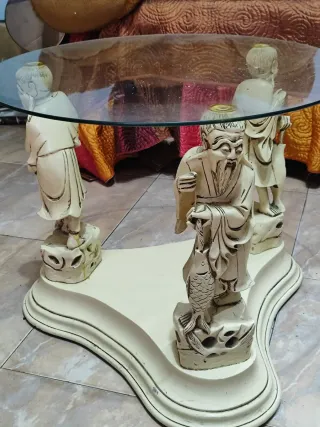 Mesa auxiliar oriental figuras cristal