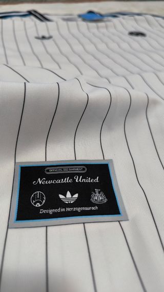 Camiseta Newcastle