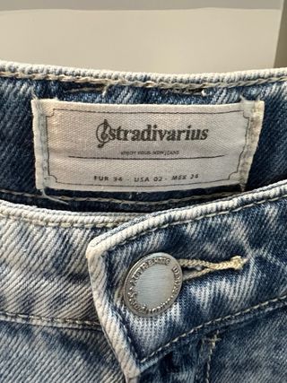 Bermudas vaqueras Stradivarius desgastadas