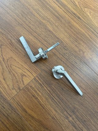 Manillas de puerta de acero inoxidable