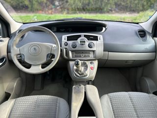 Renault Grand Scenic Pegatina C🟢