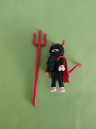 Playmobil diablillo
