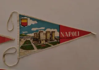 Lote 3 banderines turísticos Italia